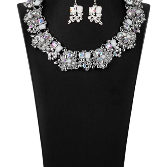 Jewelry - Zi collection